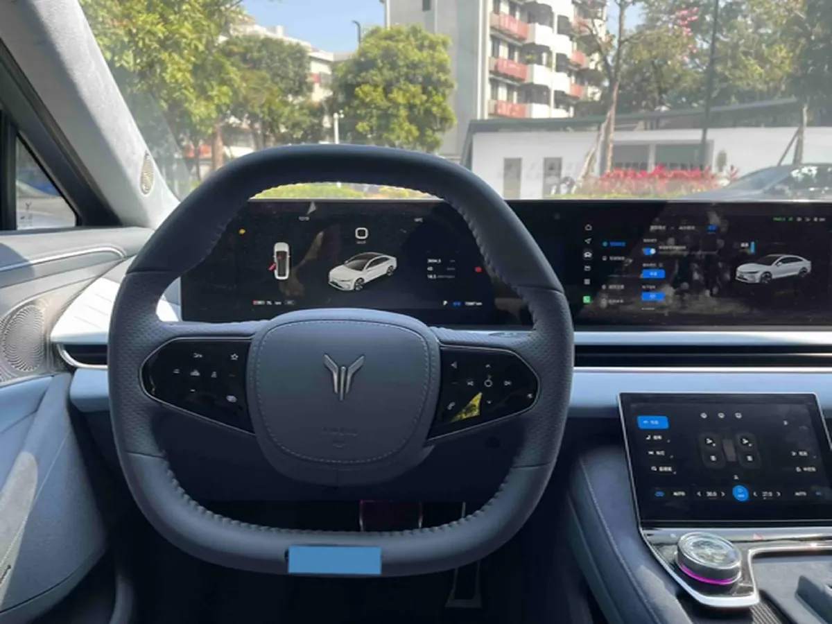 2023 Voyah ZhuiGuang BEV 108.73KWH,autocango,china used car exporter,china ev exporter,chinese used car exporter,chinese used ev exporter