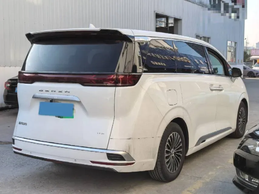 2022 HongQi HS7 3.0T 337HP V6 8AT,autocango,china used car exporter,china ev exporter,chinese used car exporter,chinese used ev exporter