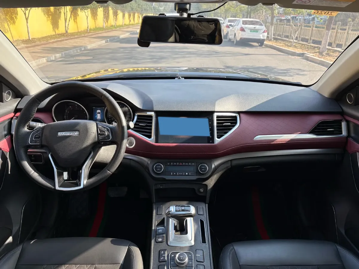 2021 Haval H6 Coupe 1.5T 150HP L4 7DCT,autocango,china used car exporter,china ev exporter,chinese used car exporter,chinese used ev exporter