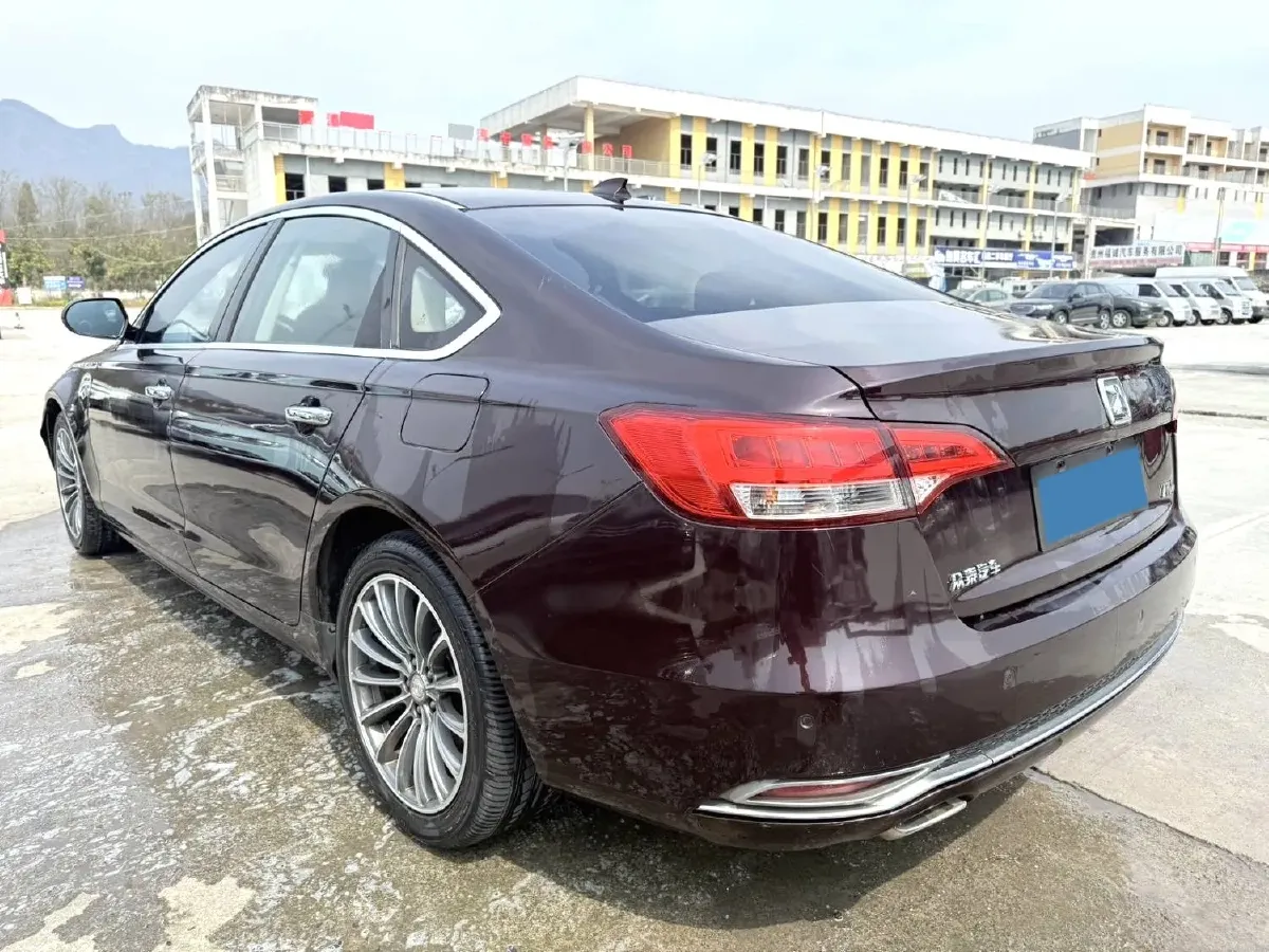 2018 Zotye Z700 1.8T 177HP L4 6DCT,autocango,china used car exporter,china ev exporter,chinese used car exporter,chinese used ev exporter