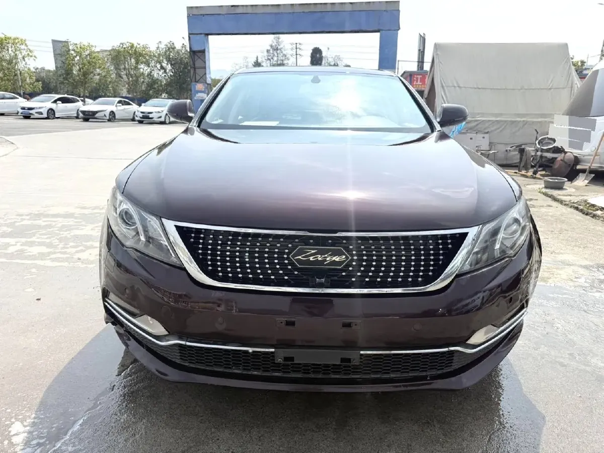 2018 Zotye Z700 1.8T 177HP L4 6DCT,autocango,china used car exporter,china ev exporter,chinese used car exporter,chinese used ev exporter