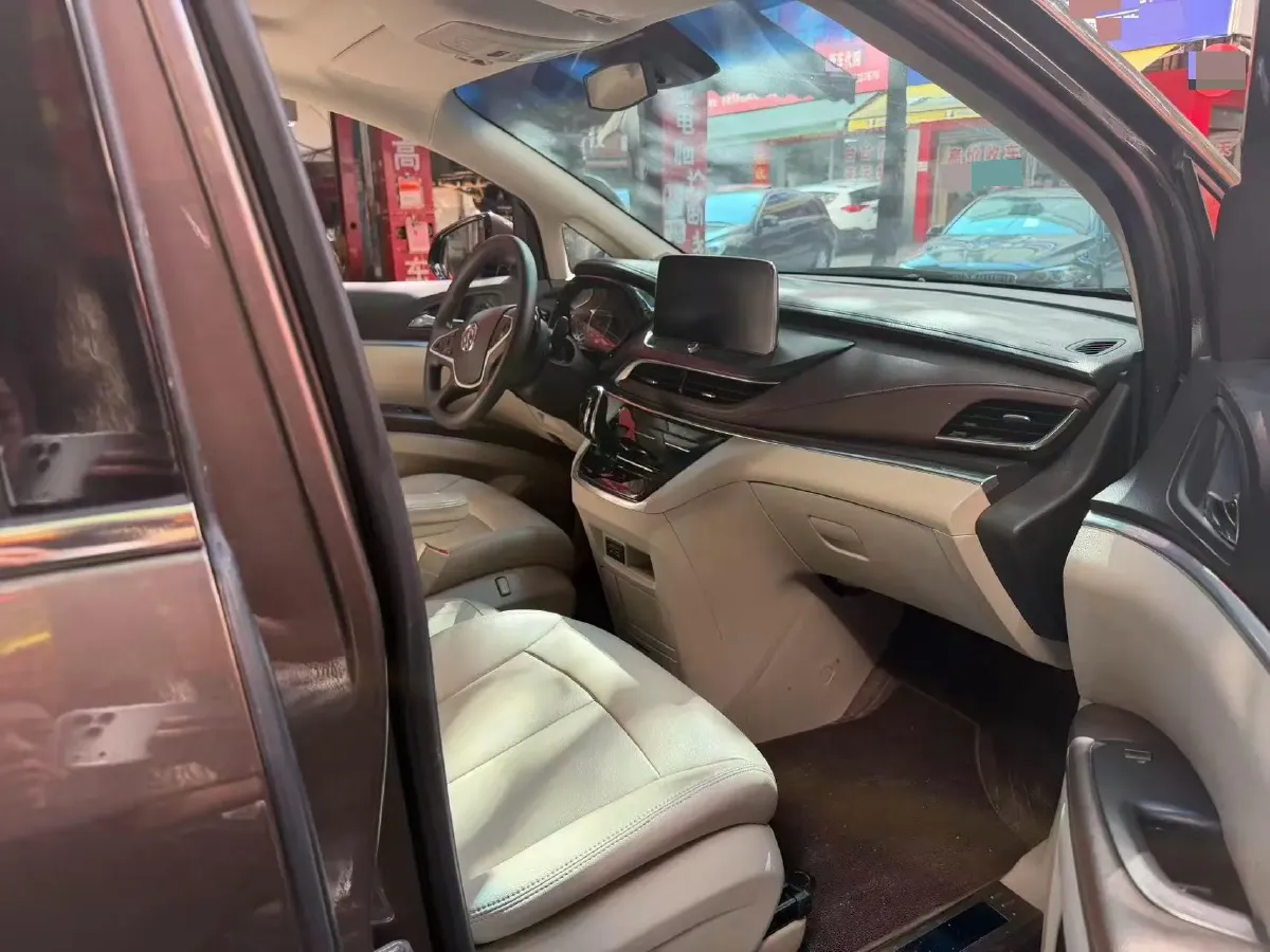 2023 Buick GL8 2.0T 237HP L4 9AT,autocango,china used car exporter,china ev exporter,chinese used car exporter,chinese used ev exporter