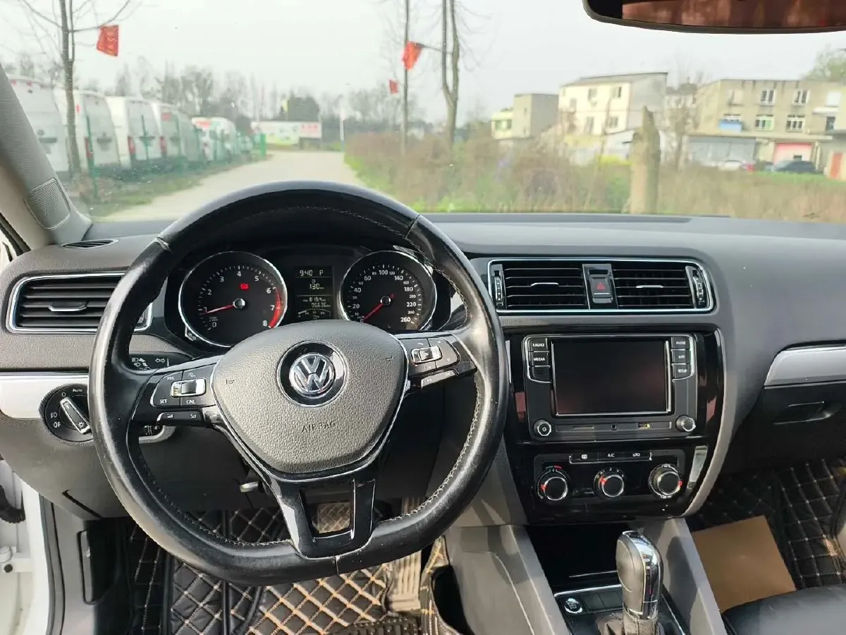 2018 Volkswagen Sagitar 1.2T 110HP L4 7DCT,autocango,china used car exporter,china ev exporter,chinese used car exporter,chinese used ev exporter