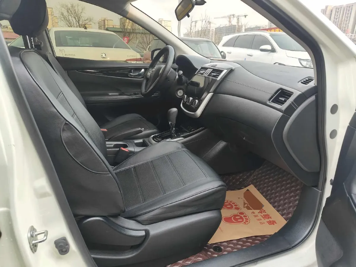 2021 Nissan Tiida 1.6L 122HP L4 CVT,autocango,china used car exporter,china ev exporter,chinese used car exporter,chinese used ev exporter