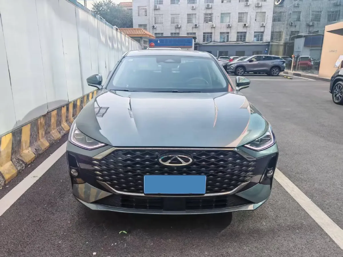 2025 Chery Arrizo 8 Pro 1.6T 197HP L4 7DCT,autocango,china used car exporter,china ev exporter,chinese used car exporter,chinese used ev exporter