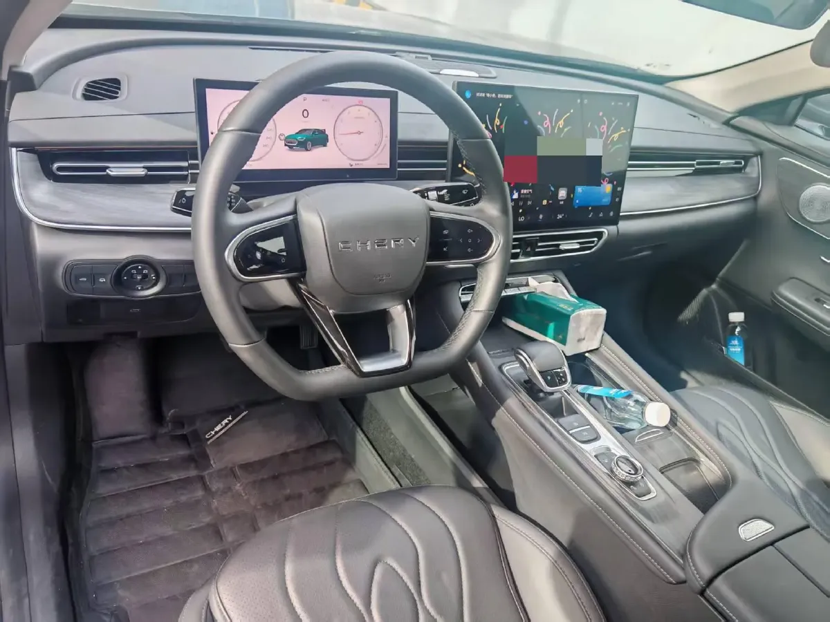 2025 Chery Arrizo 8 Pro 1.6T 197HP L4 7DCT,autocango,china used car exporter,china ev exporter,chinese used car exporter,chinese used ev exporter