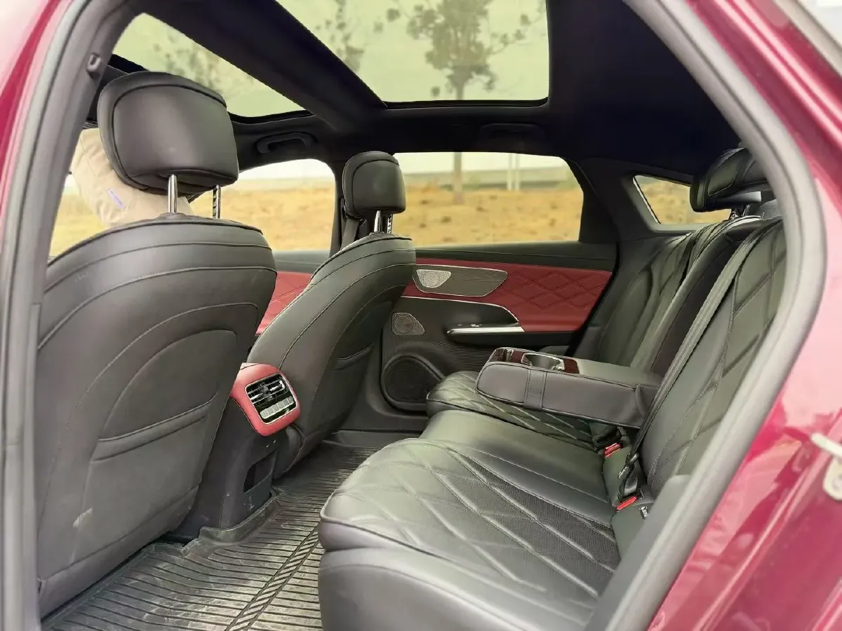 2025 Fulwin FulwinA9L 1.5T 156HP L4 1DHT PHEV,autocango,china used car exporter,china ev exporter,chinese used car exporter,chinese used ev exporter