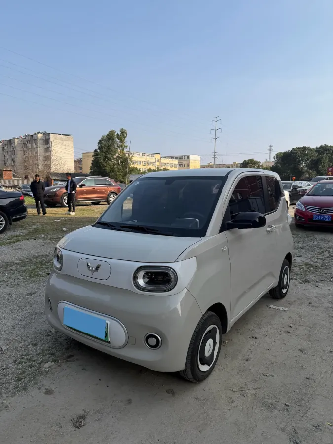 2024 WuLing HongGuang MINI EV BEV 17.3KWH,autocango,china used car exporter,china ev exporter,chinese used car exporter,chinese used ev exporter