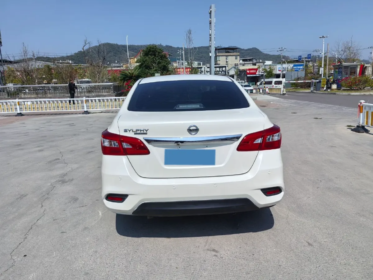 2022 Nissan Sylphy 1.6L 122HP L4 CVT,autocango,china used car exporter,china ev exporter,chinese used car exporter,chinese used ev exporter