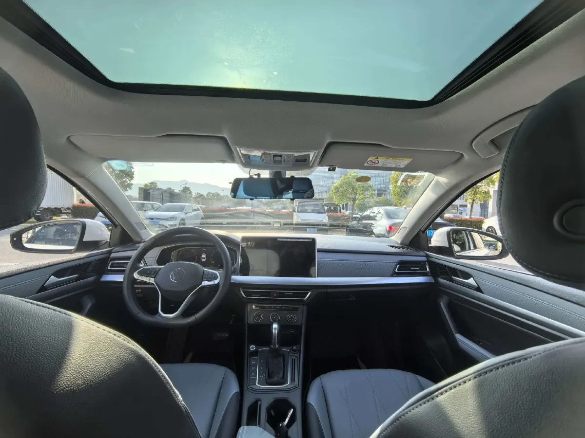 2023 Volkswagen Lavida 1.5L 113HP L4 6AT,autocango,china used car exporter,china ev exporter,chinese used car exporter,chinese used ev exporter