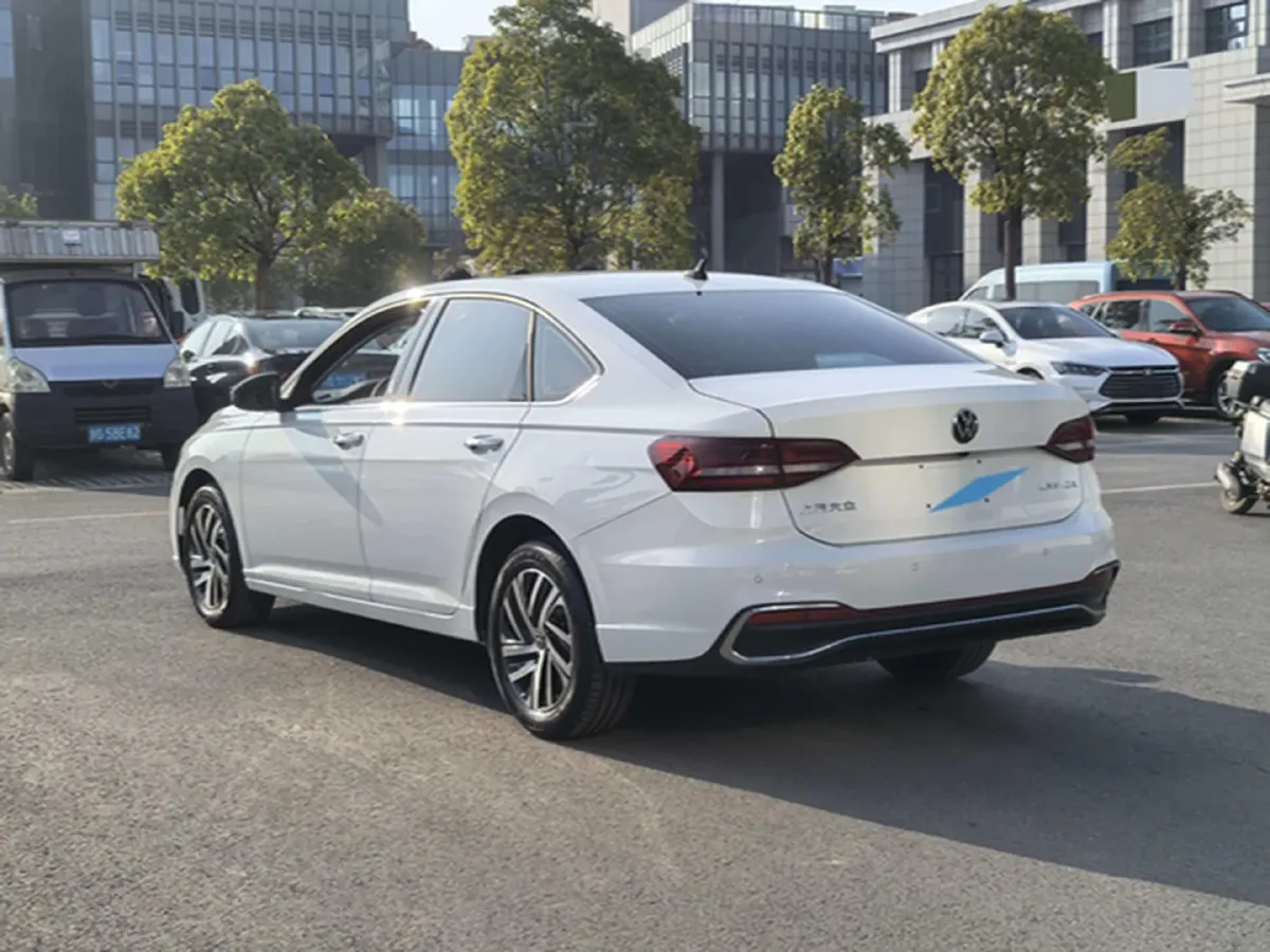 2023 Volkswagen Lavida 1.5L 113HP L4 6AT,autocango,china used car exporter,china ev exporter,chinese used car exporter,chinese used ev exporter