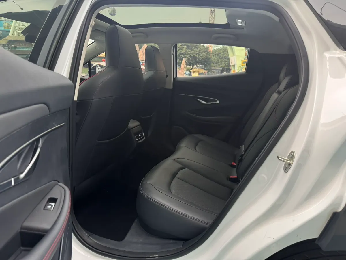 2020 ChangAn UNI-T 1.5T 180HP L4 7DCT,autocango,china used car exporter,china ev exporter,chinese used car exporter,chinese used ev exporter