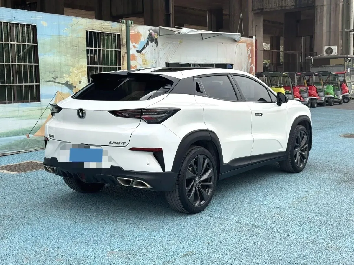 2020 ChangAn UNI-T 1.5T 180HP L4 7DCT,autocango,china used car exporter,china ev exporter,chinese used car exporter,chinese used ev exporter