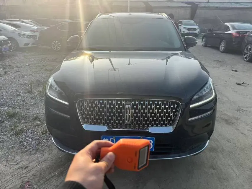 2021 Lincoln Corsair 2.0T 245HP L4 8AT,autocango,china used car exporter,china ev exporter,chinese used car exporter,chinese used ev exporter