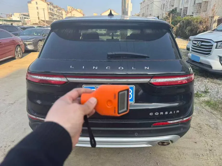 2021 Lincoln Corsair 2.0T 245HP L4 8AT,autocango,china used car exporter,china ev exporter,chinese used car exporter,chinese used ev exporter