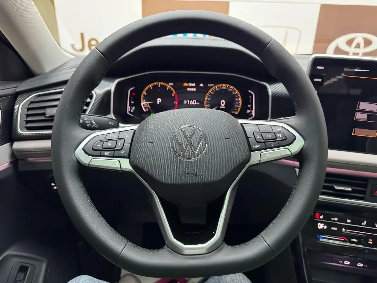 2023 Volkswagen Tayron 1.4T 150HP L4 7DCT,autocango,china used car exporter,china ev exporter,chinese used car exporter,chinese used ev exporter