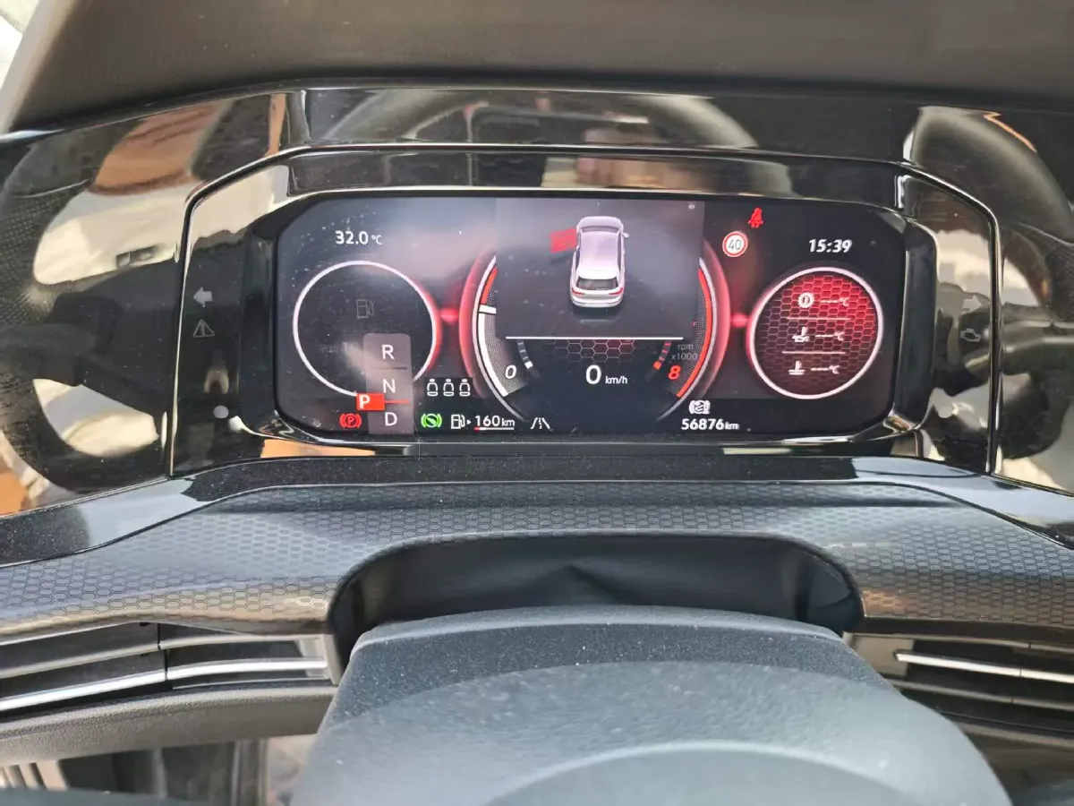 2021 Volkswagen GolfGTI 2.0T 220HP L4 7DCT,autocango,china used car exporter,china ev exporter,chinese used car exporter,chinese used ev exporter