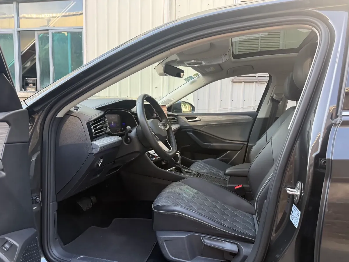 2023 Volkswagen Sagitar 1.2T 116HP L4 7DCT,autocango,china used car exporter,china ev exporter,chinese used car exporter,chinese used ev exporter