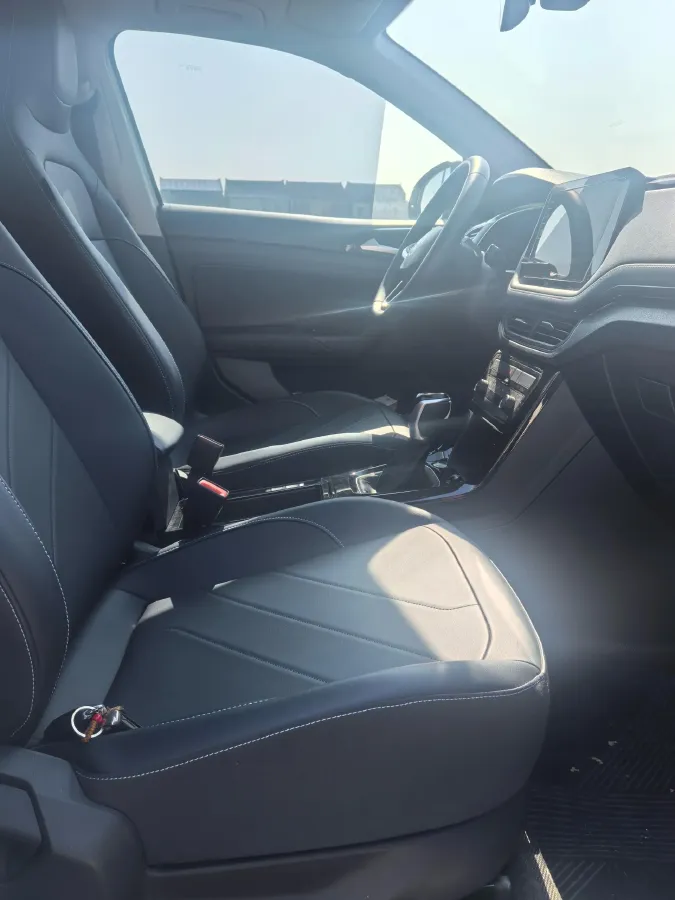 2025 Volkswagen Tharu 1.5T 160HP L4 7DCT,autocango,china used car exporter,china ev exporter,chinese used car exporter,chinese used ev exporter