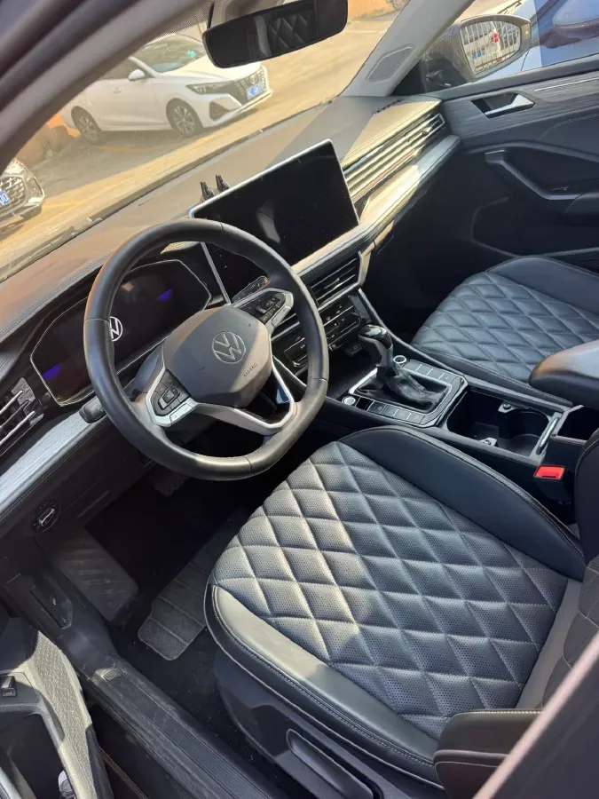 2022 Volkswagen Sagitar 1.2T 116HP L4 7DCT,autocango,china used car exporter,china ev exporter,chinese used car exporter,chinese used ev exporter