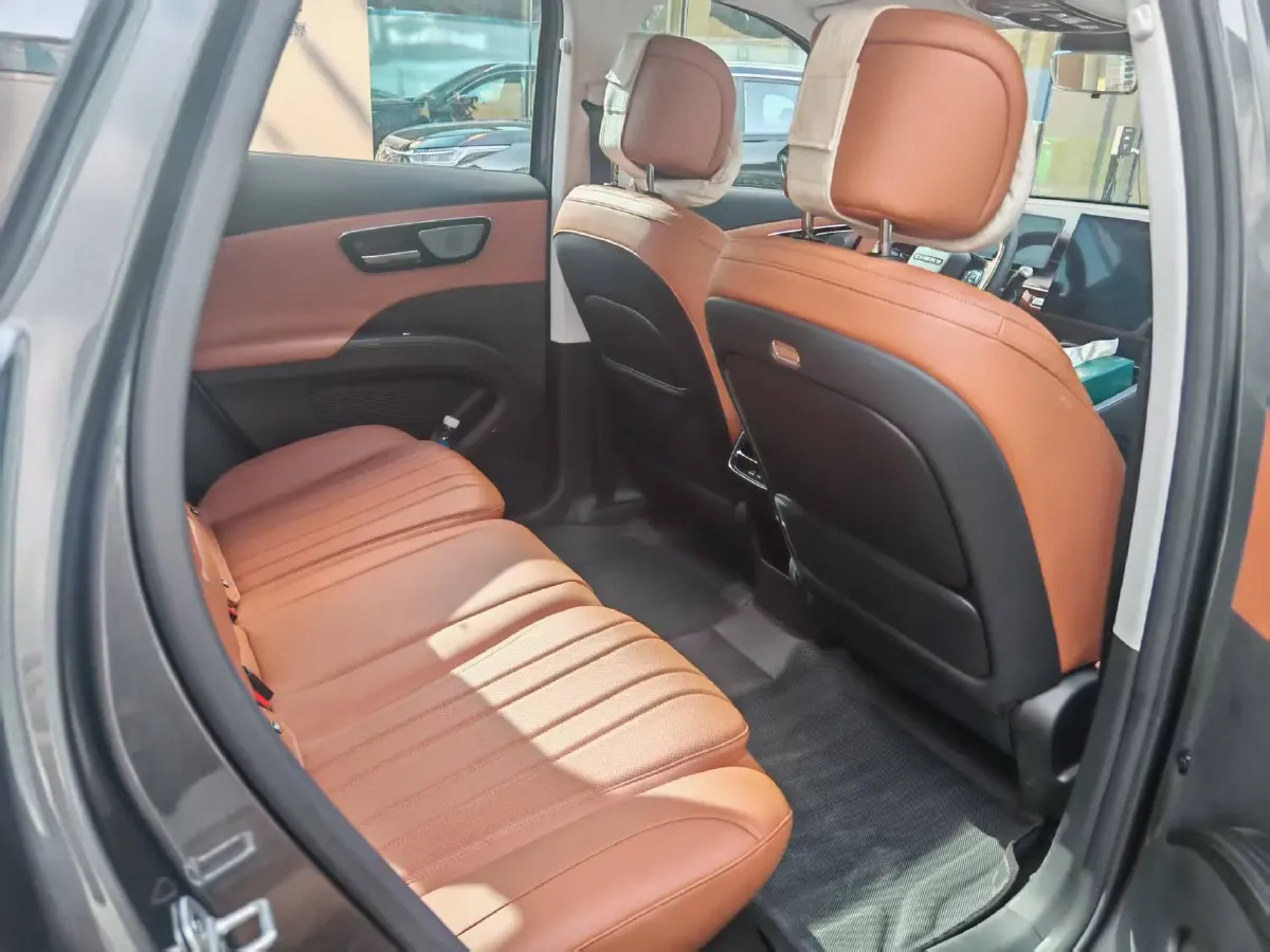 2026 Chery Tiggo 8 1.6T 200HP L4 7DCT,autocango,china used car exporter,china ev exporter,chinese used car exporter,chinese used ev exporter