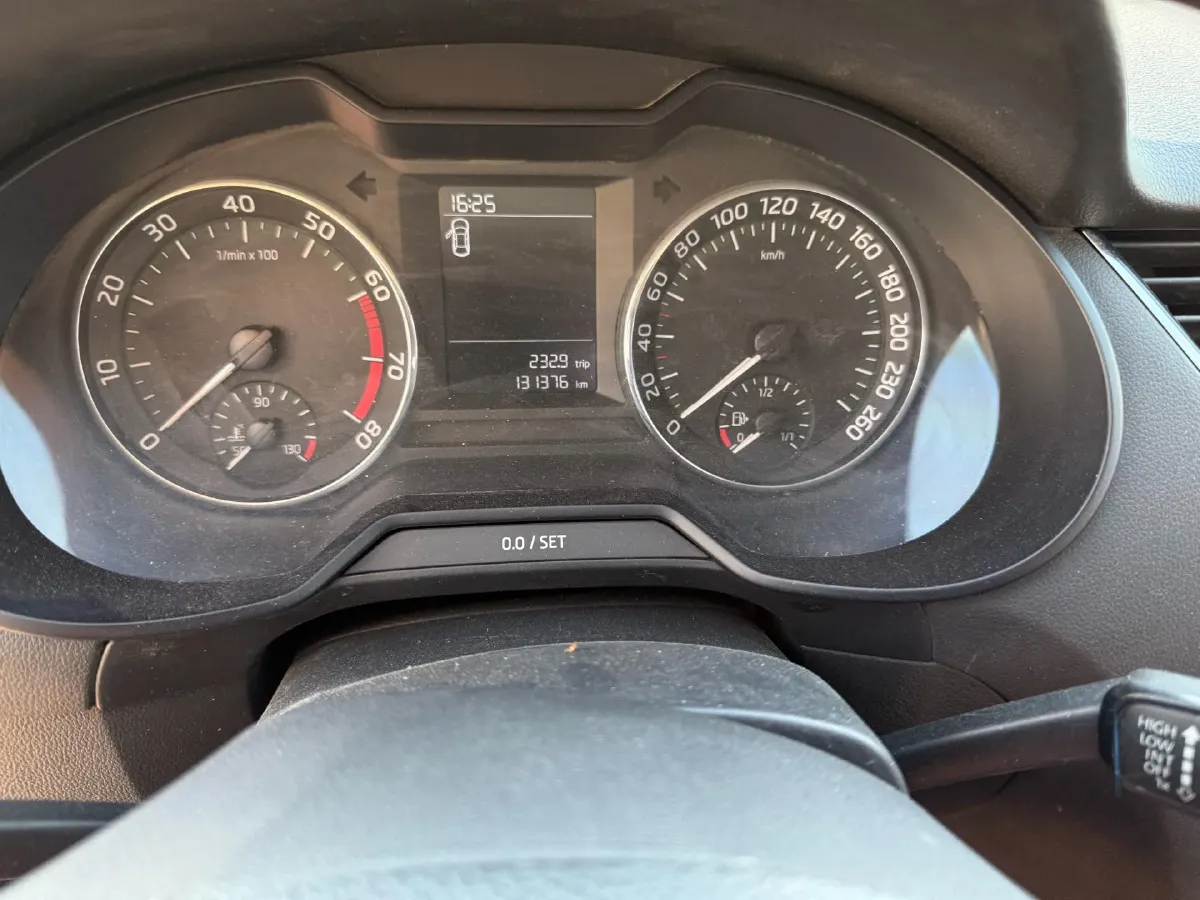 2019 Skoda Octavia 1.5L 116HP L4 6AT,autocango,china used car exporter,china ev exporter,chinese used car exporter,chinese used ev exporter