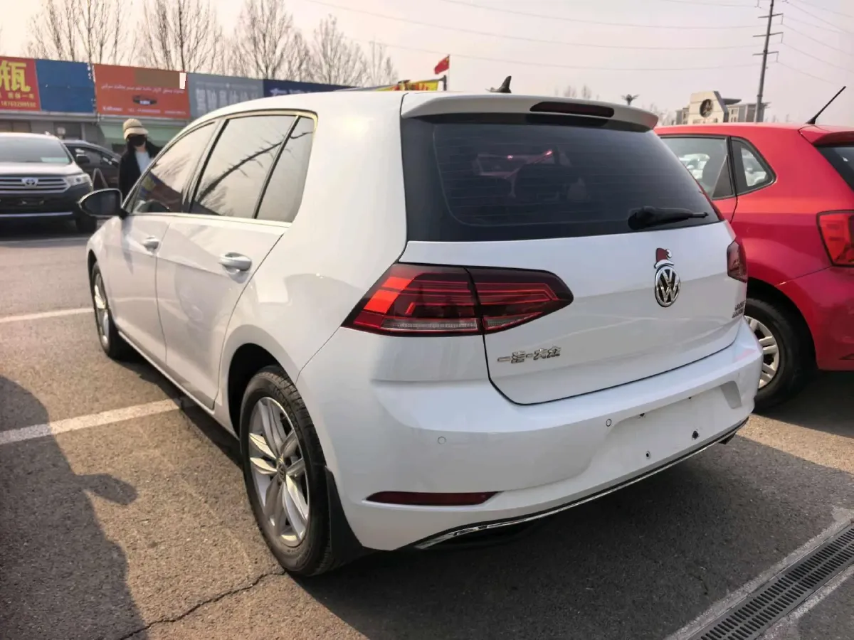 2019 Volkswagen Golf 1.2T 116HP L4 7DCT,autocango,china used car exporter,china ev exporter,chinese used car exporter,chinese used ev exporter