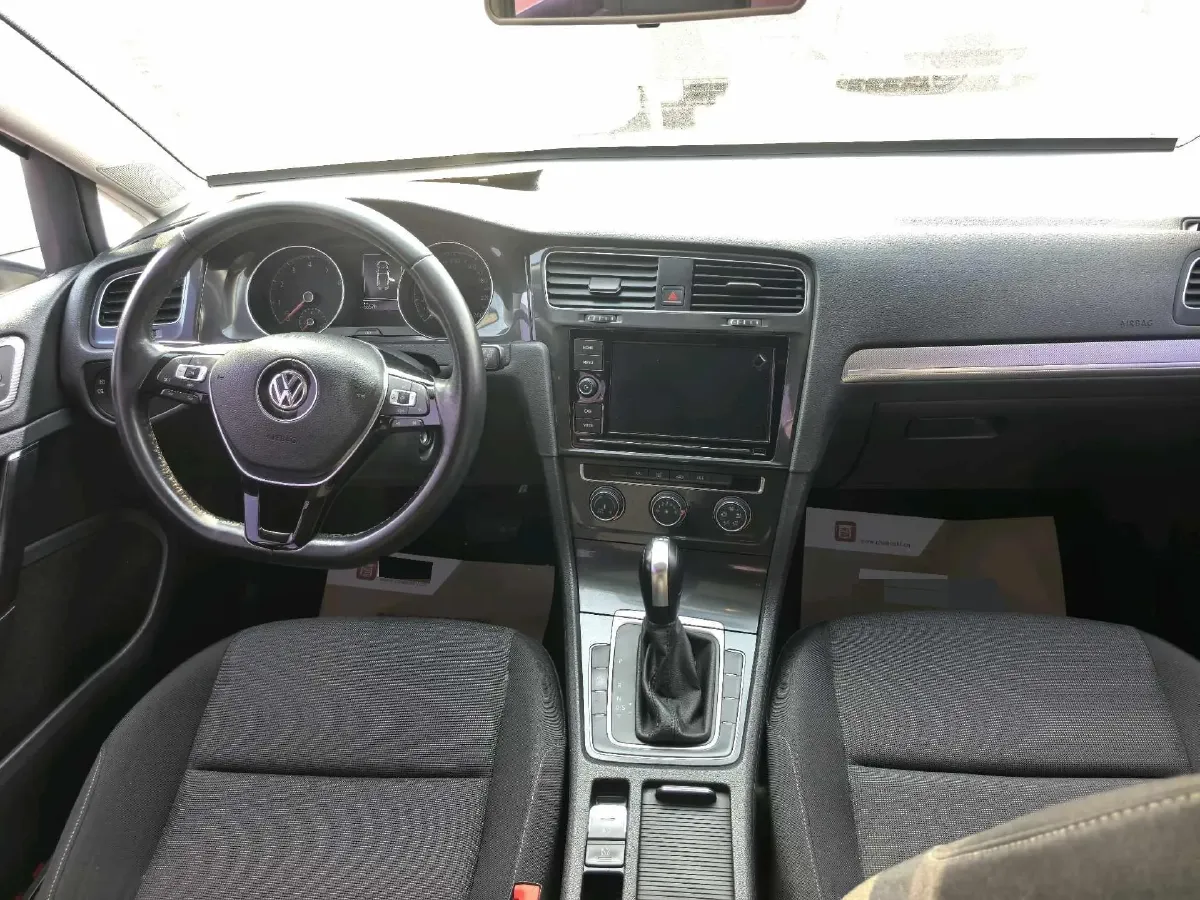 2019 Volkswagen Golf 1.2T 116HP L4 7DCT,autocango,china used car exporter,china ev exporter,chinese used car exporter,chinese used ev exporter