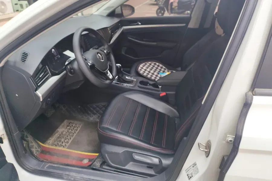 2020 Volkswagen Bora 1.5L 113HP L4 6AT,autocango,china used car exporter,china ev exporter,chinese used car exporter,chinese used ev exporter