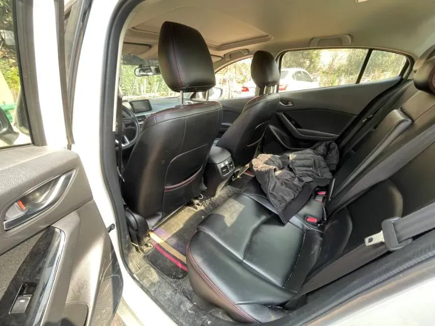 2017 Mazda 3 Axela 1.5L 117HP L4 6AT,autocango,china used car exporter,china ev exporter,chinese used car exporter,chinese used ev exporter