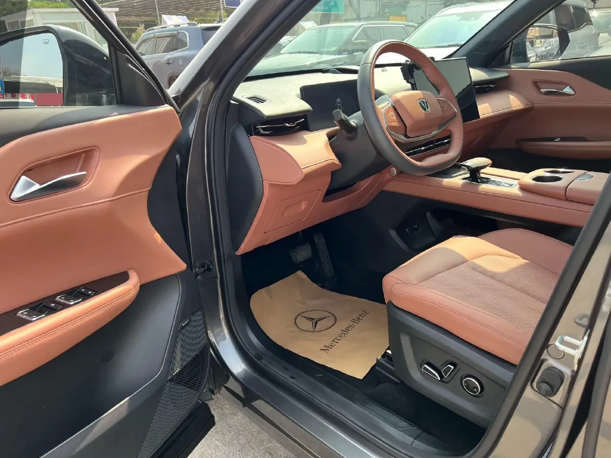 2025 ChangAn UNI-Z 1.5T 188HP L4 7DCT,autocango,china used car exporter,china ev exporter,chinese used car exporter,chinese used ev exporter