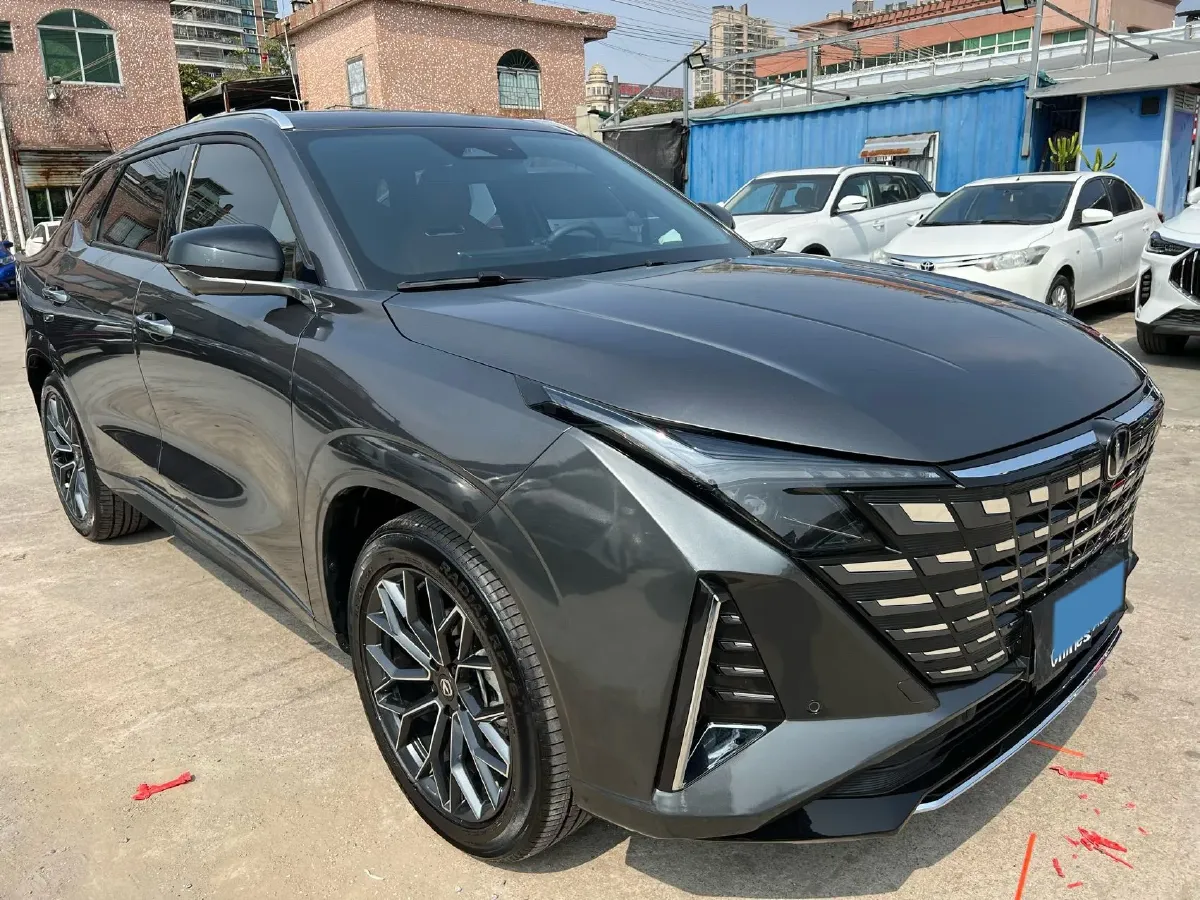 2025 ChangAn UNI-Z 1.5T 188HP L4 7DCT,autocango,china used car exporter,china ev exporter,chinese used car exporter,chinese used ev exporter