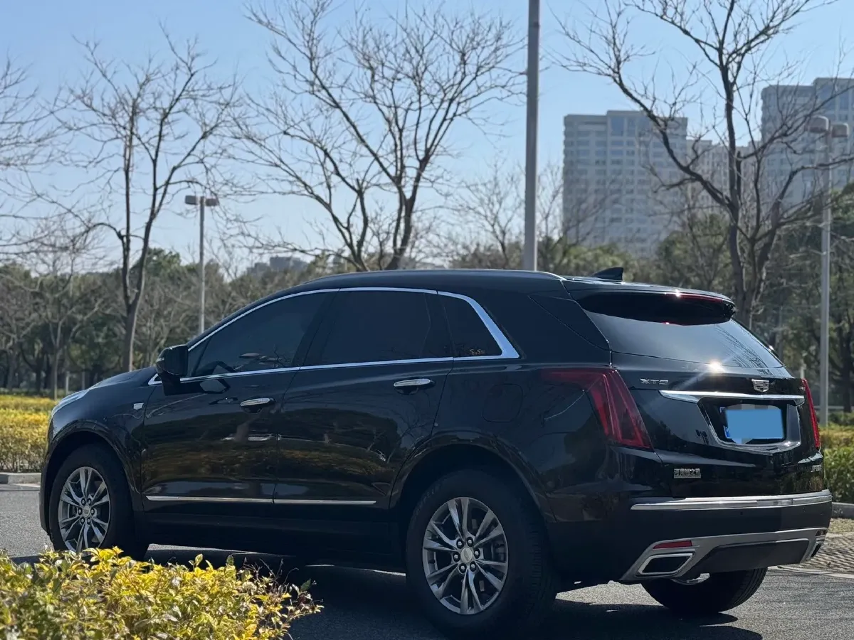 2020 Cadillac XT5 2.0T 237HP L4 9AT,autocango,china used car exporter,china ev exporter,chinese used car exporter,chinese used ev exporter