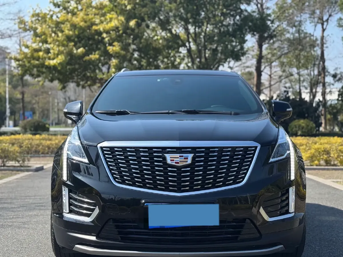 2020 Cadillac XT5 2.0T 237HP L4 9AT,autocango,china used car exporter,china ev exporter,chinese used car exporter,chinese used ev exporter