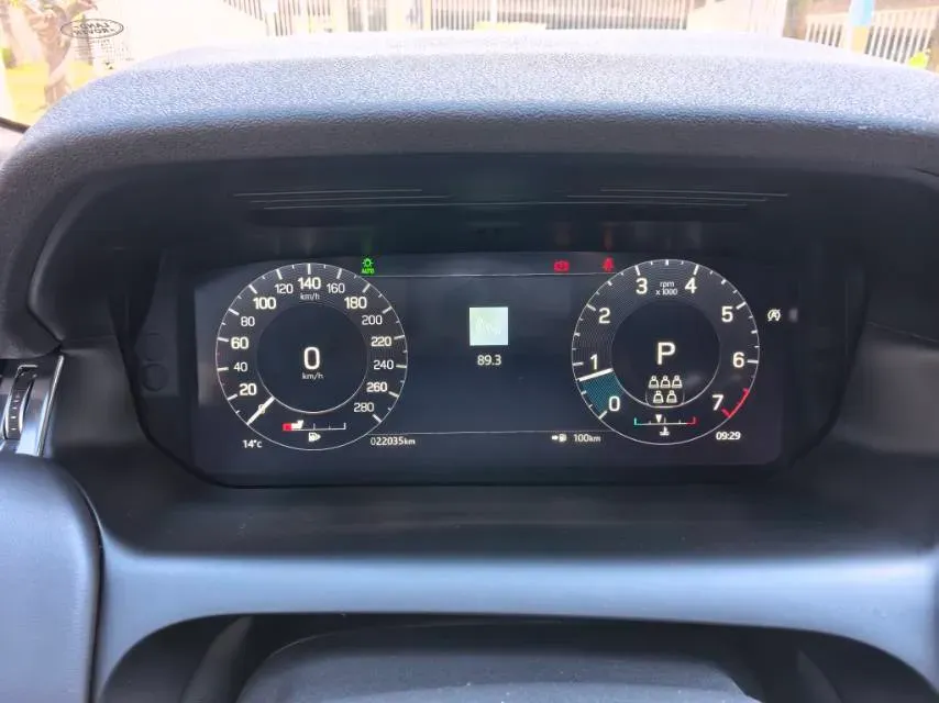 2022 Land Rover Discovery Sport 2.0T 249HP L4 9AT,autocango,china used car exporter,china ev exporter,chinese used car exporter,chinese used ev exporter