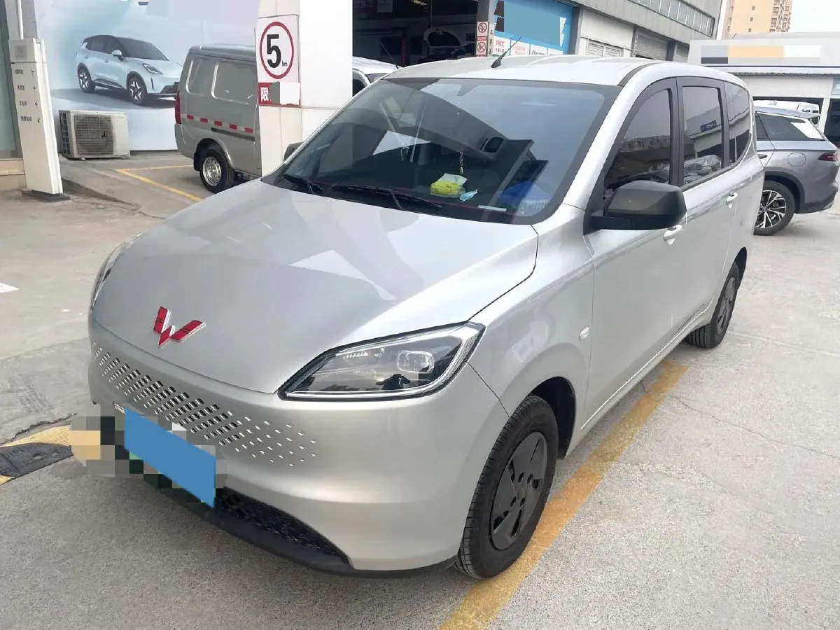 2025 WuLing HongGuang New Energy REEV 99HP REEV,autocango,china used car exporter,china ev exporter,chinese used car exporter,chinese used ev exporter