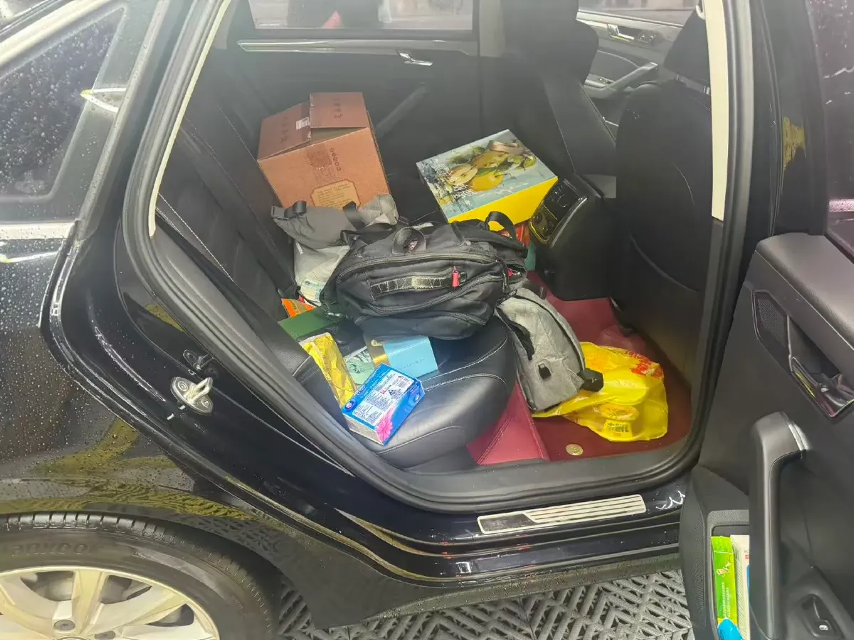 2017 Volkswagen Passat 1.8T 180HP L4 7DCT,autocango,china used car exporter,china ev exporter,chinese used car exporter,chinese used ev exporter