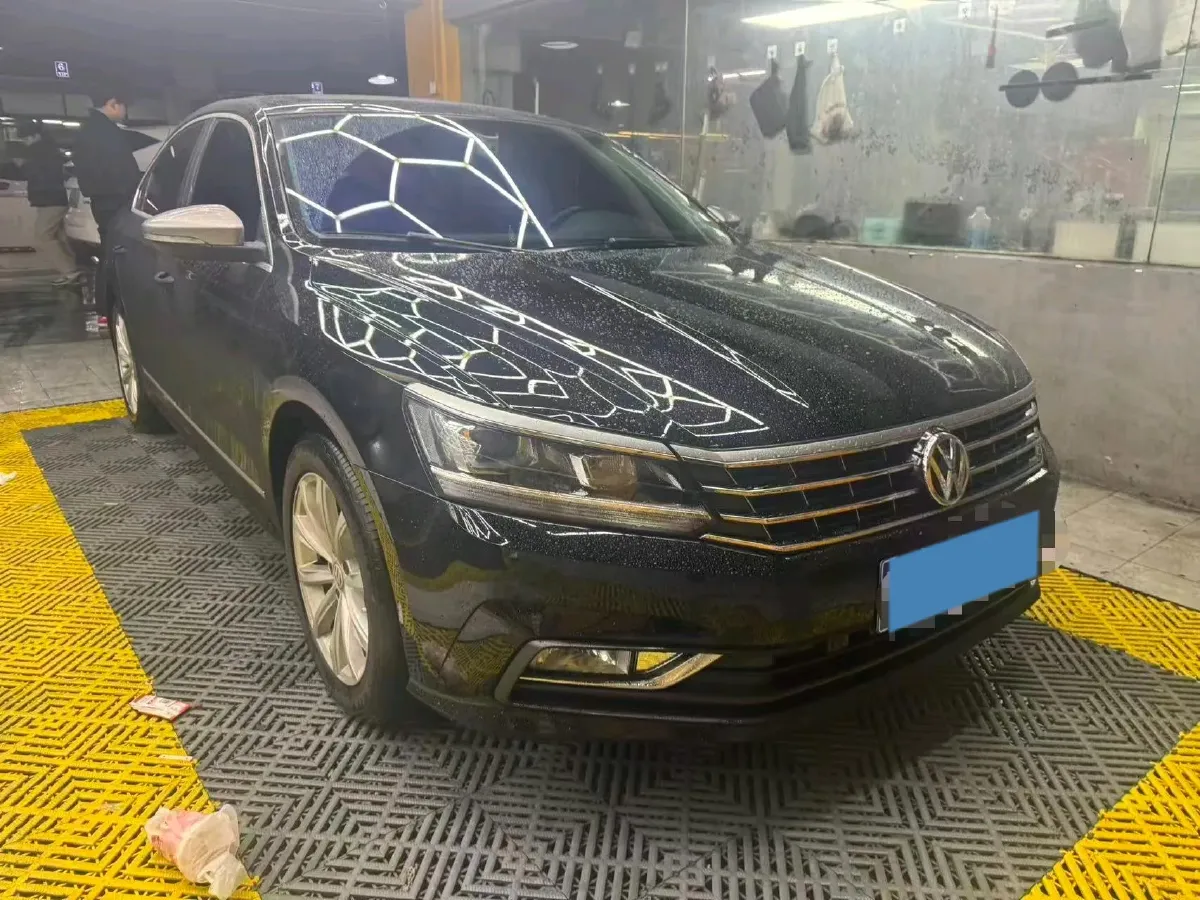 2017 Volkswagen Passat 1.8T 180HP L4 7DCT,autocango,china used car exporter,china ev exporter,chinese used car exporter,chinese used ev exporter