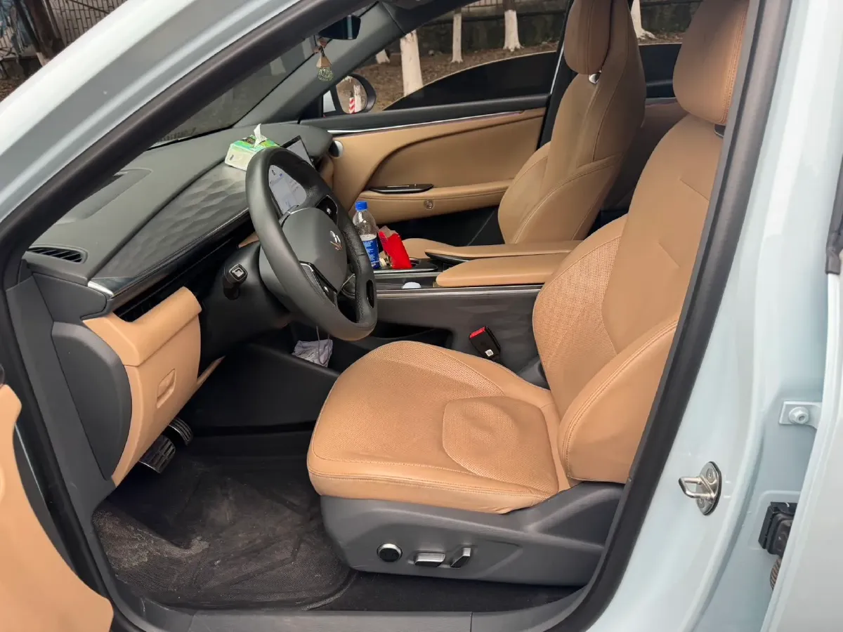 2024 MAXUS DaJia 5 BEV 61.1KWH,autocango,china used car exporter,china ev exporter,chinese used car exporter,chinese used ev exporter