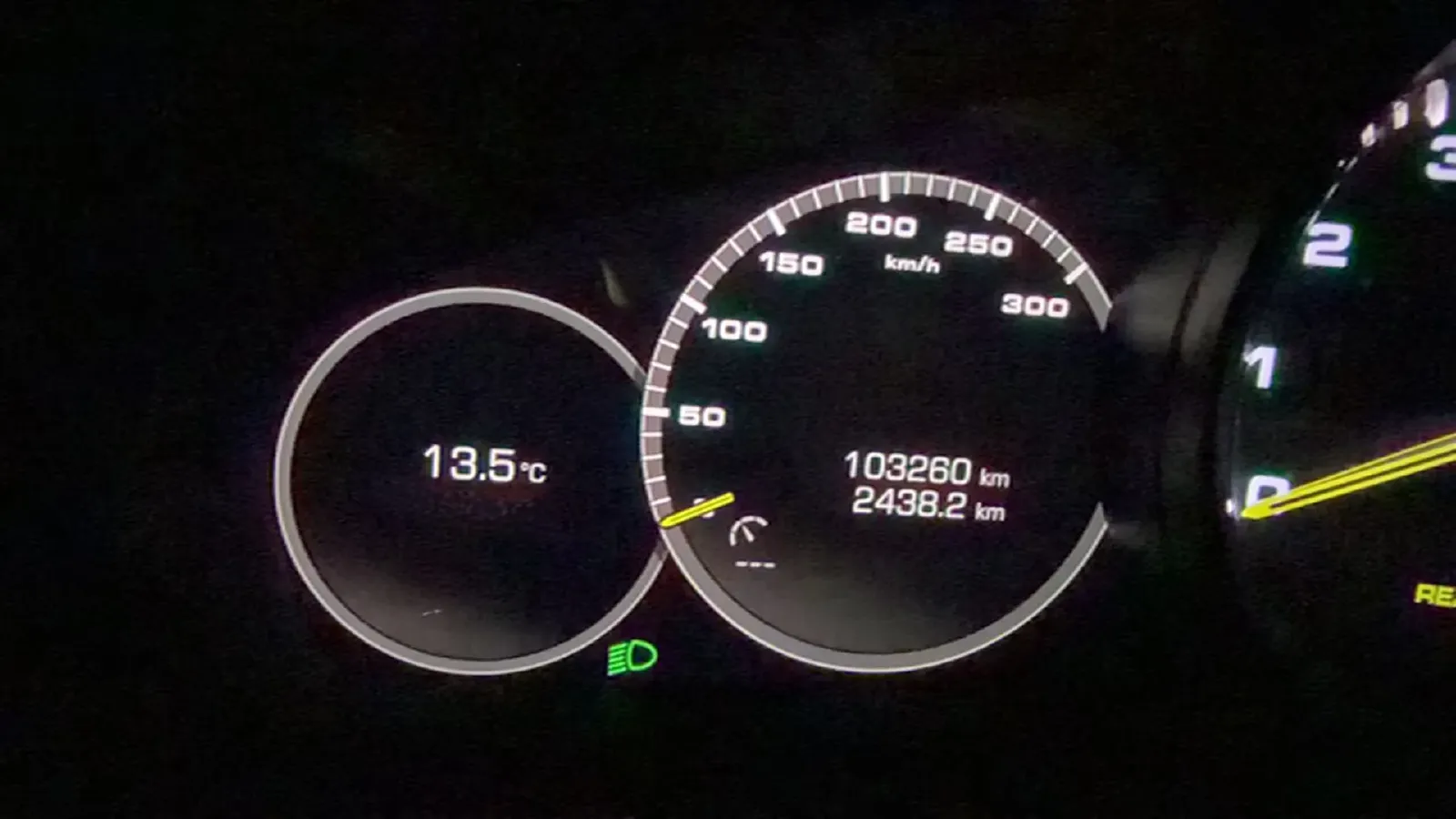 2021 Porsche Panamera 2.9T 330HP V6 8DCT PHEV 17.9KWH,autocango,china used car exporter,china ev exporter,chinese used car exporter,chinese used ev exporter