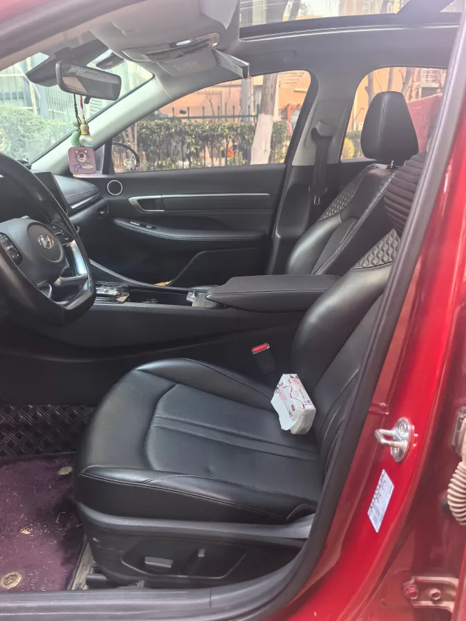 2020 Hyundai Sonata 1.5T 170HP L4 7DCT,autocango,china used car exporter,china ev exporter,chinese used car exporter,chinese used ev exporter