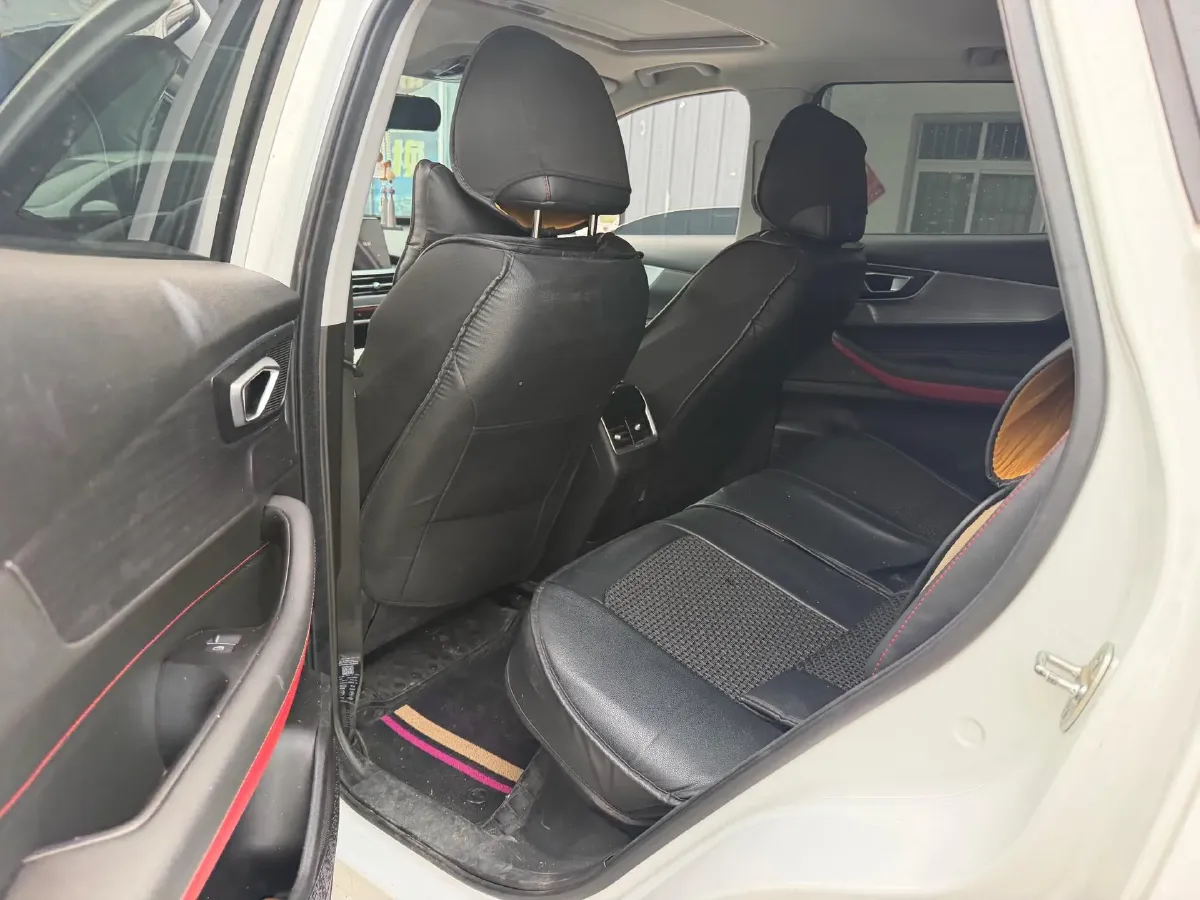 2022 Chery Tiggo 5x 1.5L 116HP L4 CVT,autocango,china used car exporter,china ev exporter,chinese used car exporter,chinese used ev exporter