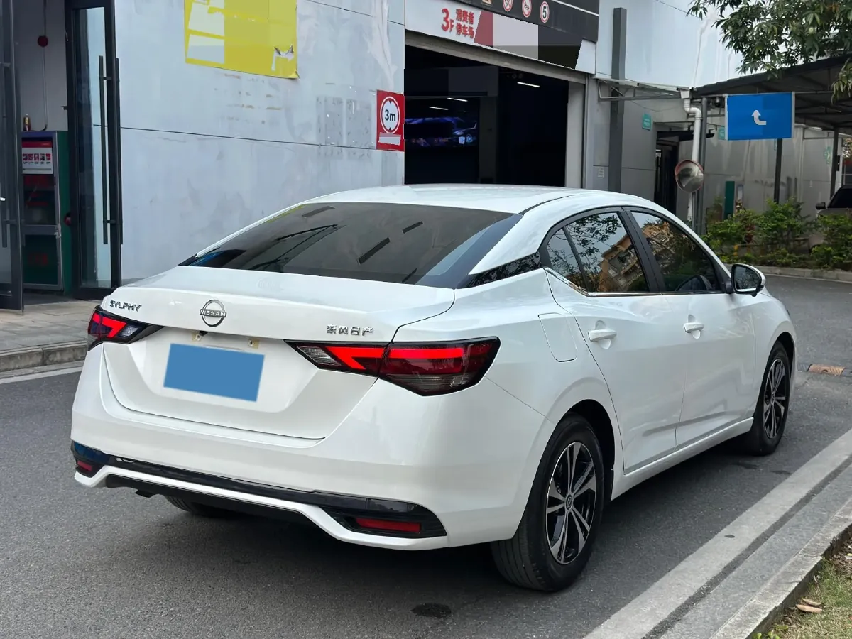 2026 Nissan Sylphy 1.6L 135HP L4 CVT,autocango,china used car exporter,china ev exporter,chinese used car exporter,chinese used ev exporter