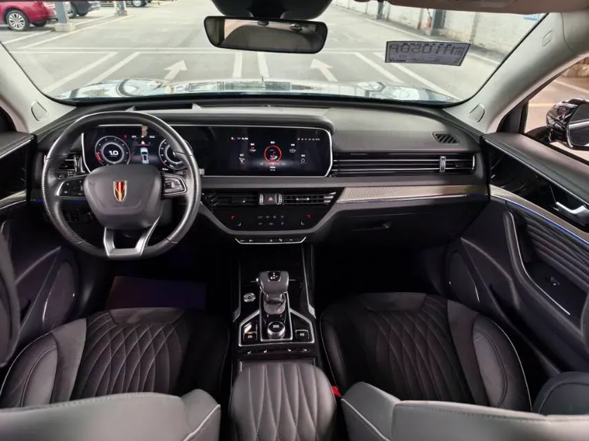 2022 HongQi HS5 2.0T 224HP L4 6AT,autocango,china used car exporter,china ev exporter,chinese used car exporter,chinese used ev exporter