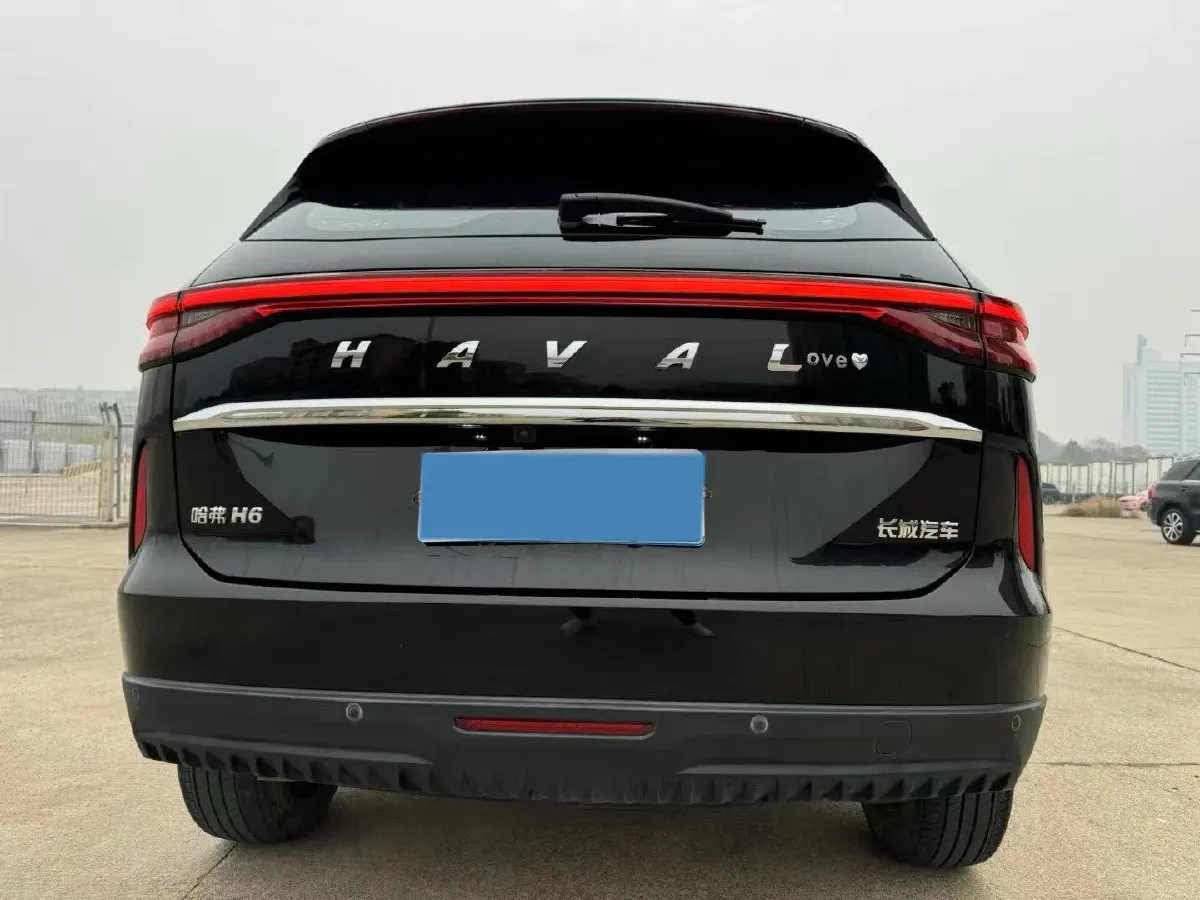 2022 Haval H6 1.5T 184HP L4 7DCT,autocango,china used car exporter,china ev exporter,chinese used car exporter,chinese used ev exporter