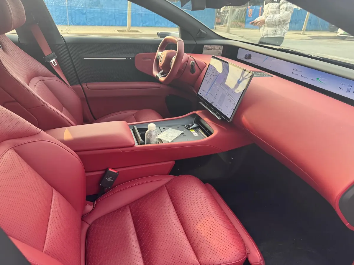 2026 Avatr 12 BEV,autocango,china used car exporter,china ev exporter,chinese used car exporter,chinese used ev exporter