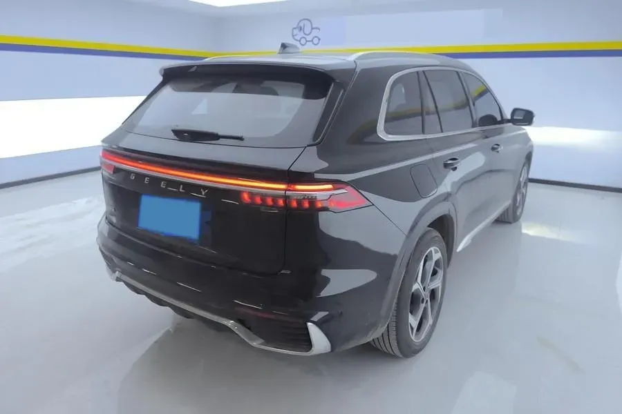 2021 Geely Monjaro 2.0T 218HP L4 7DCT,autocango,china used car exporter,china ev exporter,chinese used car exporter,chinese used ev exporter