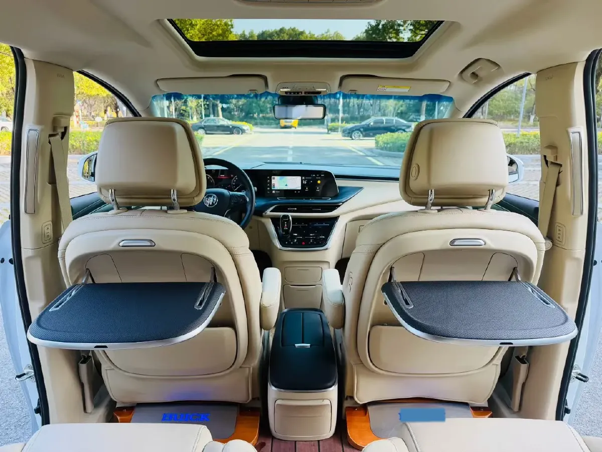 2022 Buick GL8 2.0T 237HP L4 9AT,autocango,china used car exporter,china ev exporter,chinese used car exporter,chinese used ev exporter