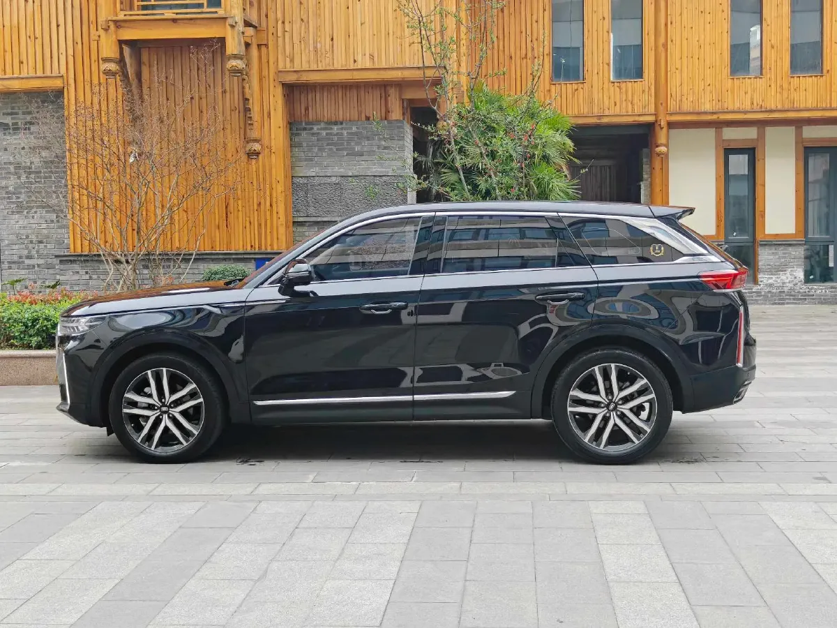 2022 Bestune T99 2.0T 224HP L4 6AT,autocango,china used car exporter,china ev exporter,chinese used car exporter,chinese used ev exporter