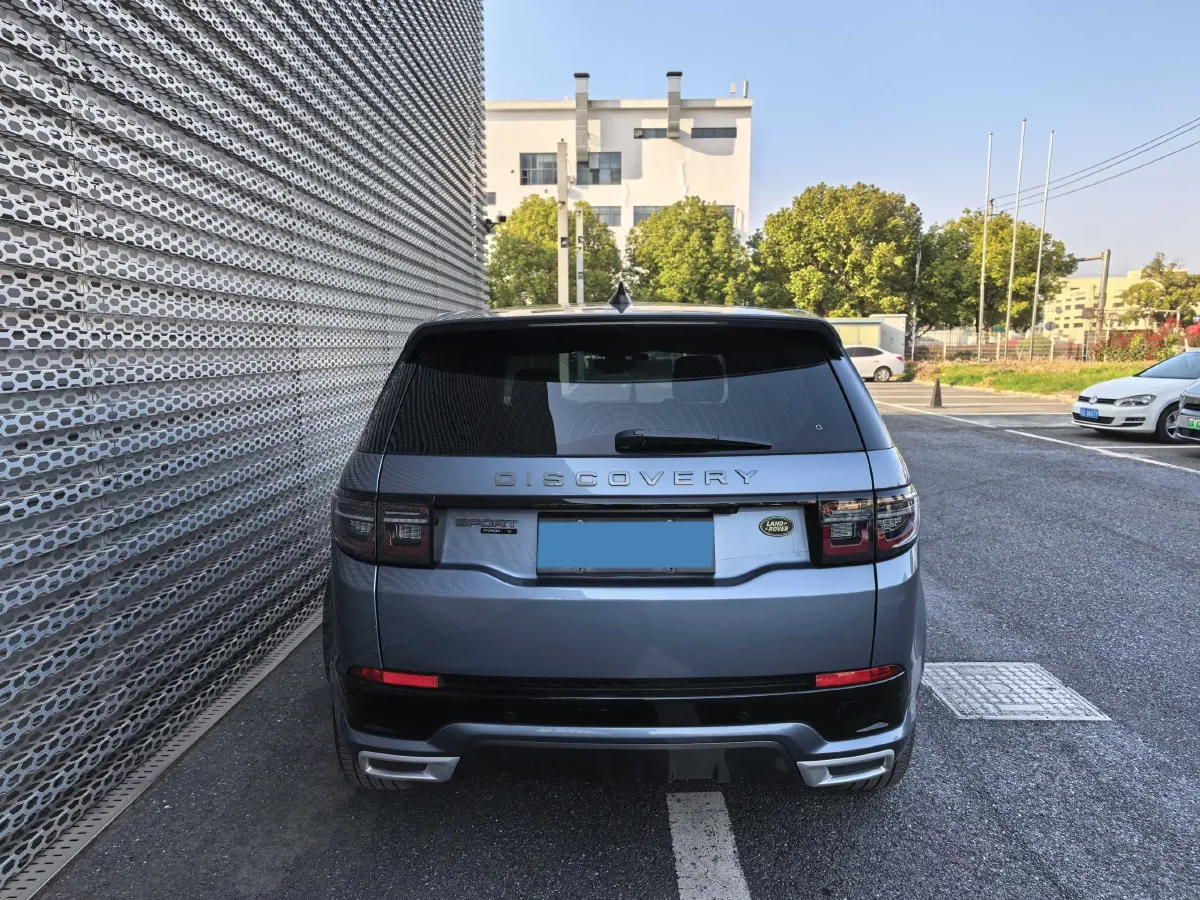 2020 Land Rover Discovery Sport 2.0T 249HP L4 9AT,autocango,china used car exporter,china ev exporter,chinese used car exporter,chinese used ev exporter